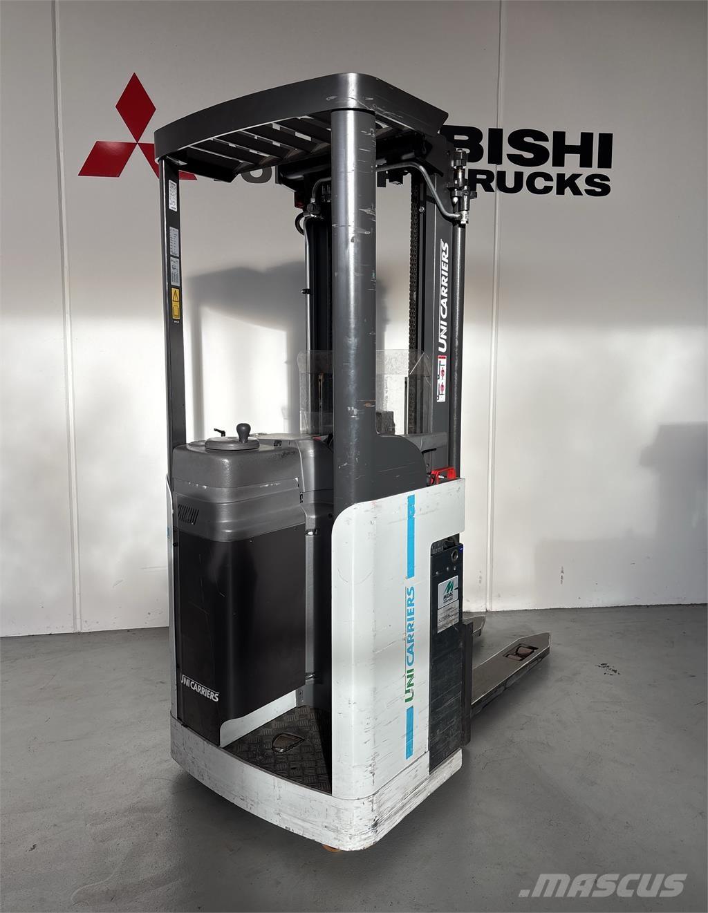 Atlet A160 Zelfrijdende stapelaars