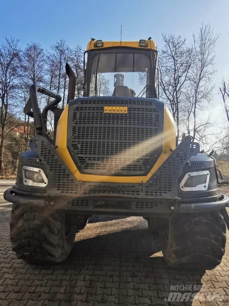 Ponsse Bear 8W Harvester