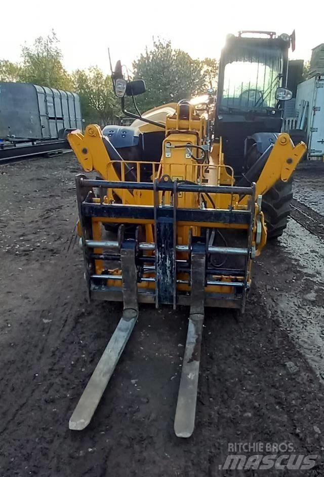 JCB 540-140 Teleskoplader