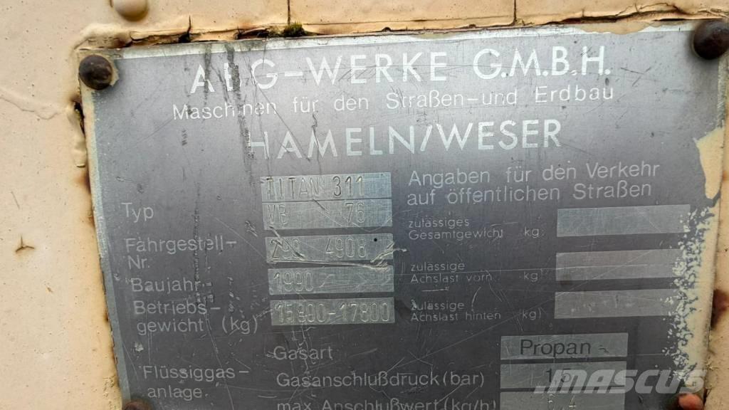 ABG Titan 311 Strassenfertiger