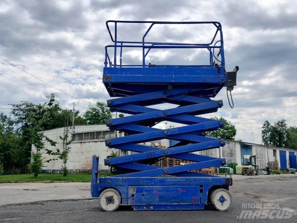 UpRight X32 Scheren-Arbeitsbühnen