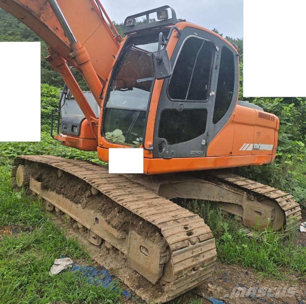 Doosan DX 220 LC-9 Raupenbagger