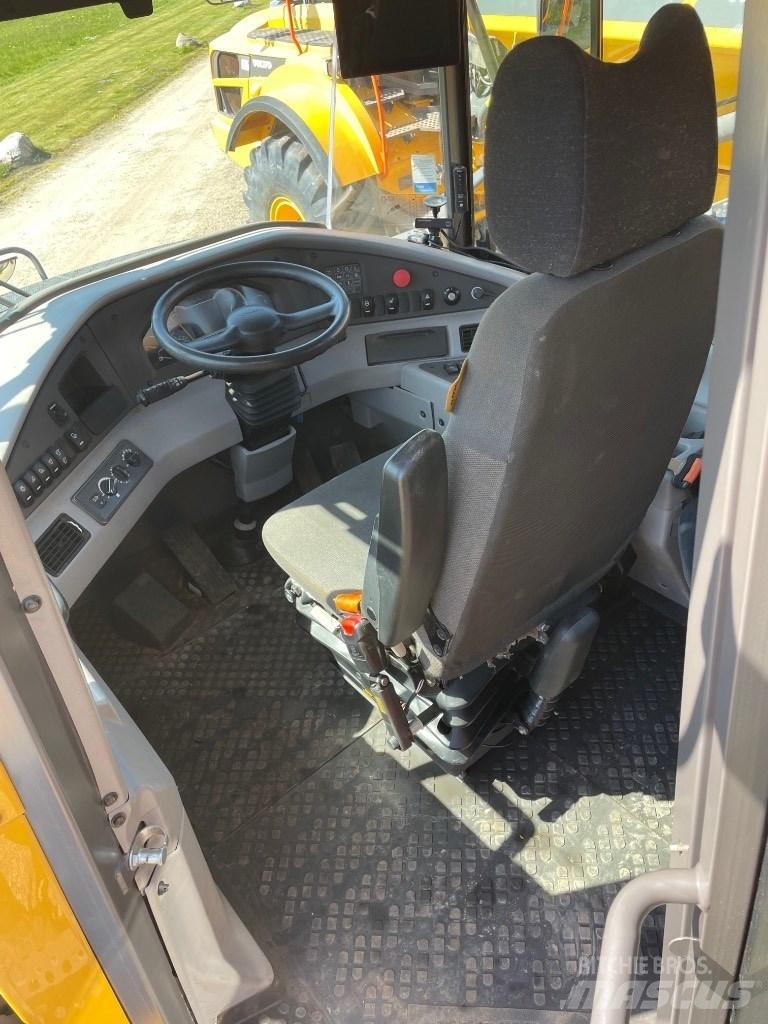 Volvo A30G Dumper - Knickgelenk