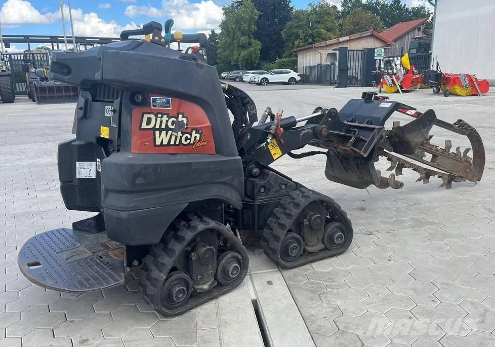 Ditch Witch R300 Raupendumper