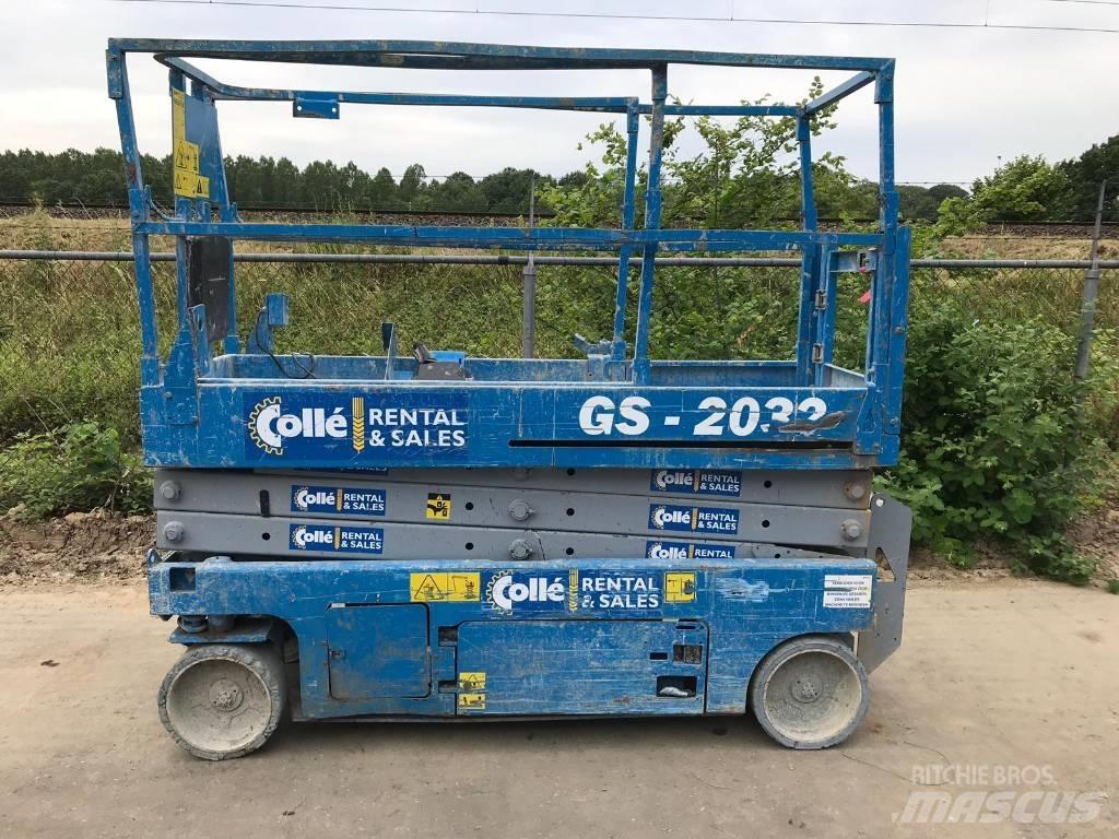 Genie GS 2032 Scheren-Arbeitsbühnen
