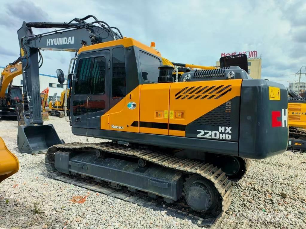 Hyundai HX220HD Raupenbagger