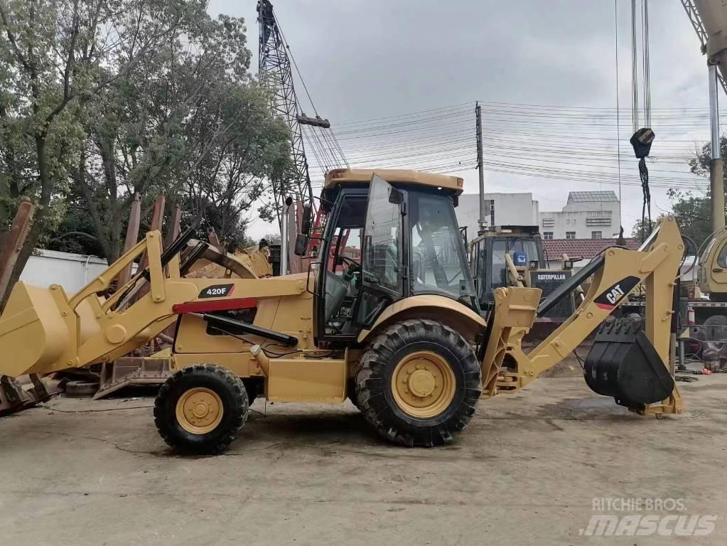 CAT 420 F Baggerlader