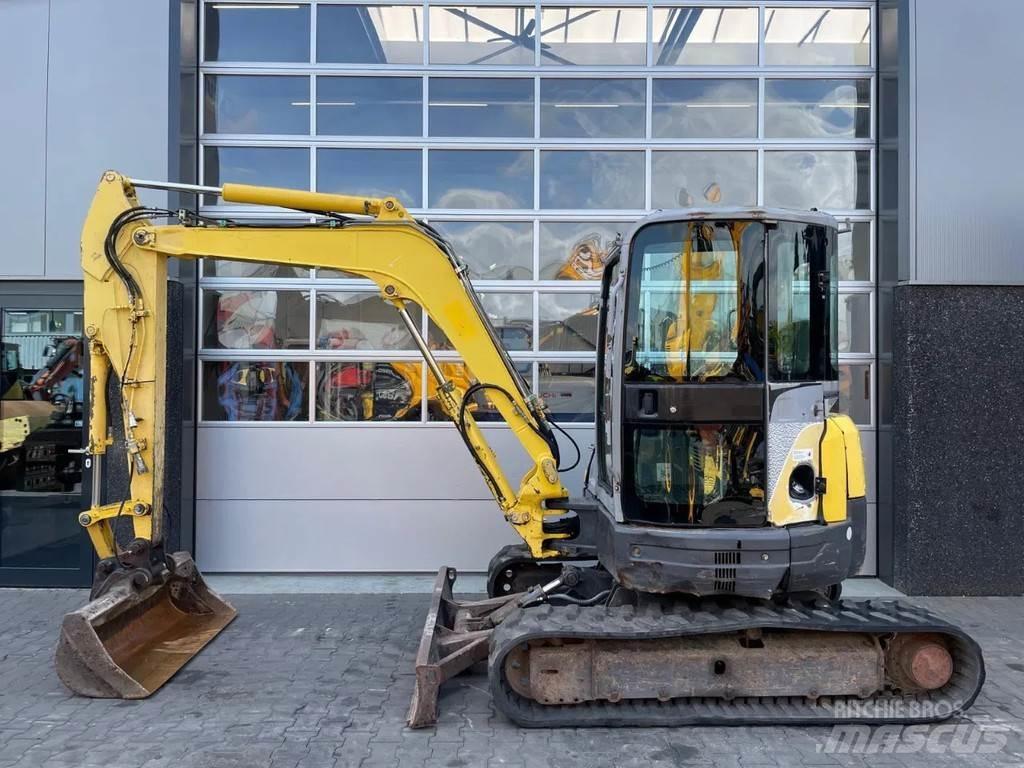 New Holland E50.2 Minibagger < 7t