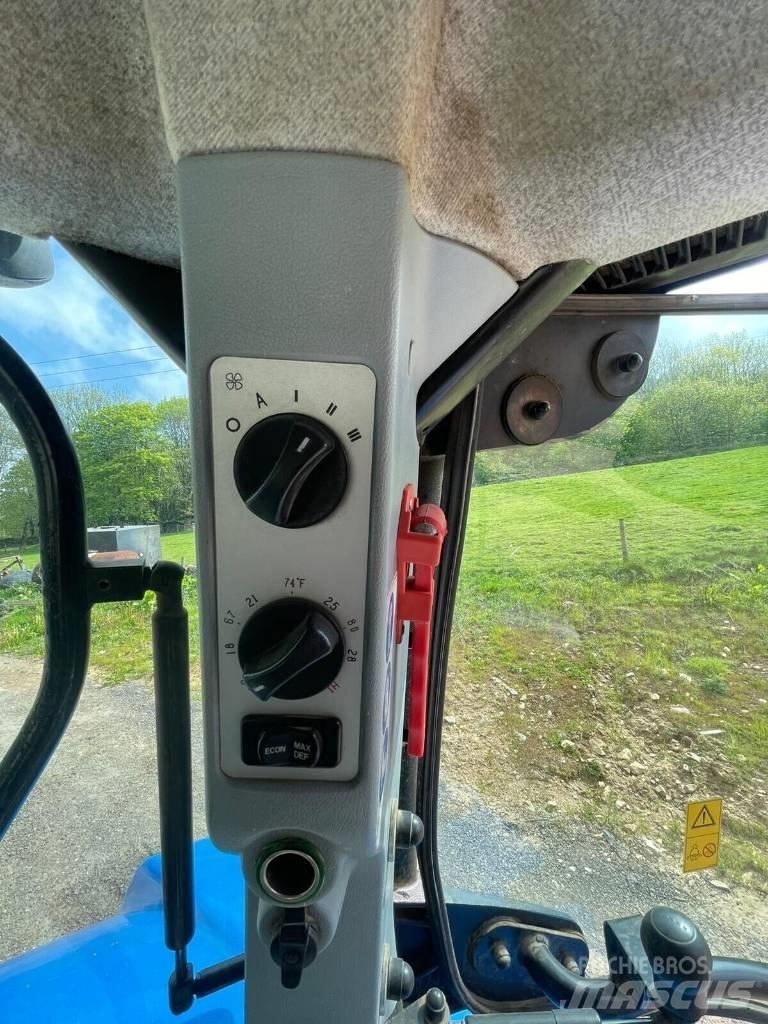 New Holland T 7.250 Traktoren