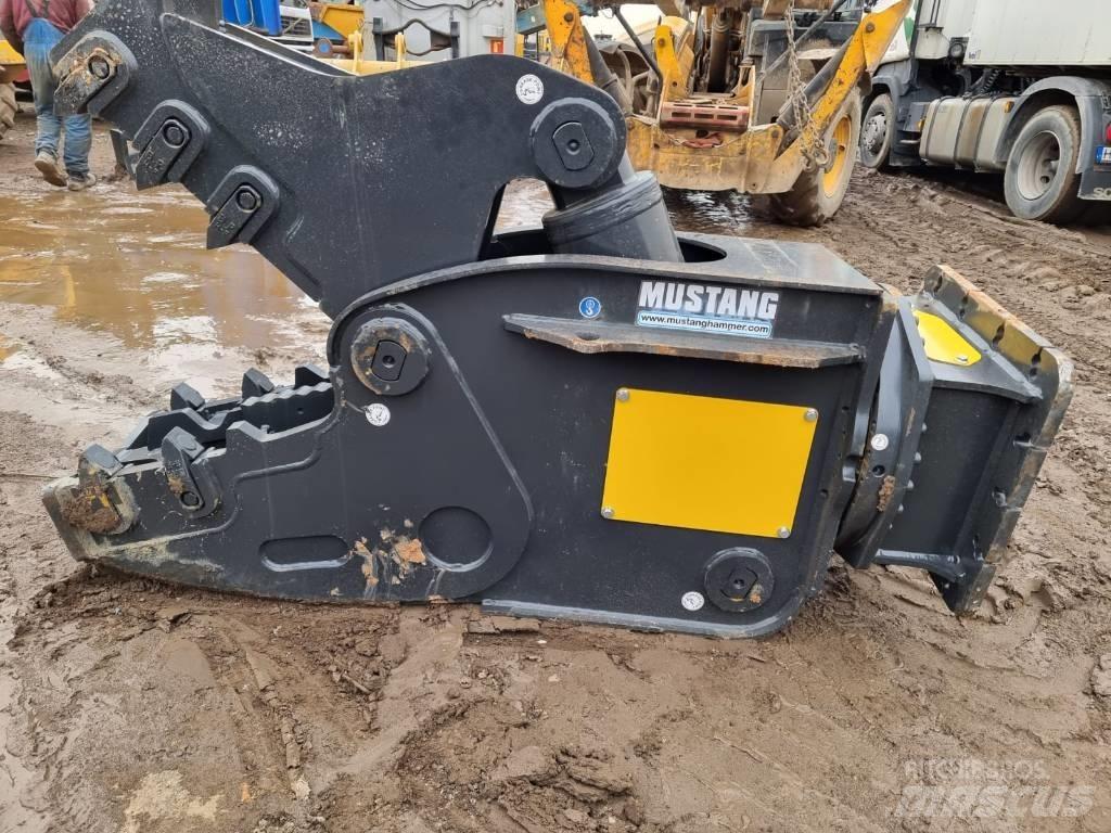Mustang RH 16 Pulverisierer