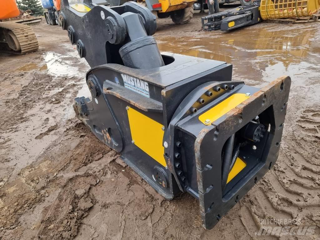Mustang RH 16 Pulverisierer