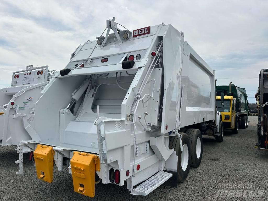 Freightliner M2 Müllwagen
