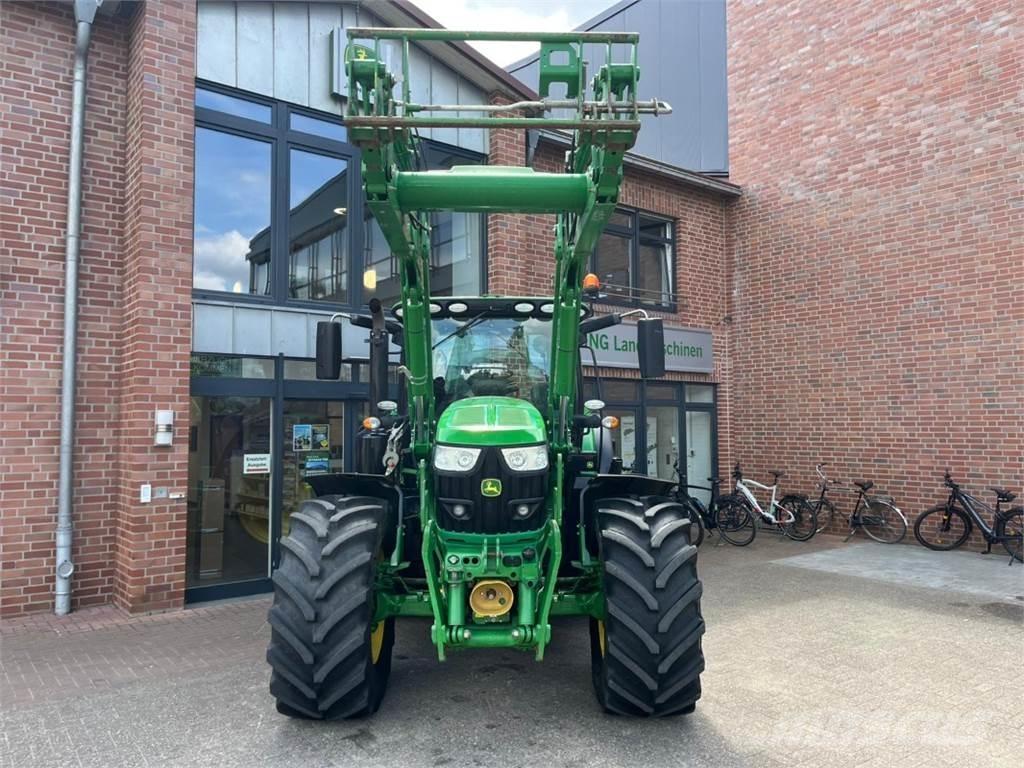 John Deere 6155R Traktoren