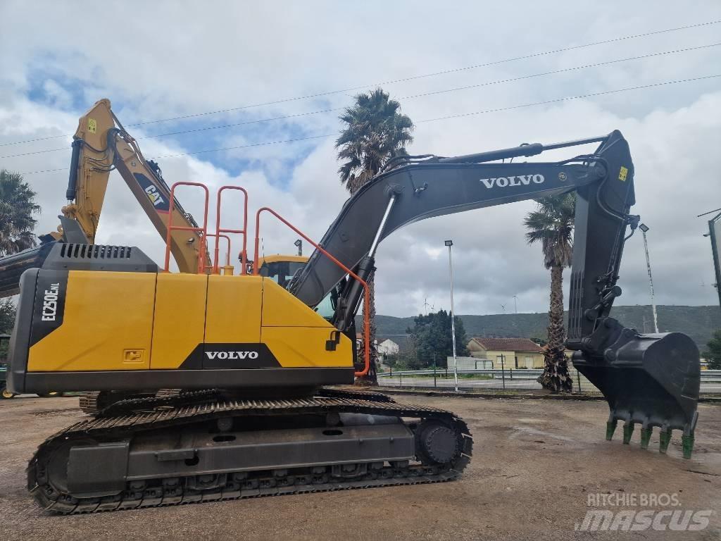 Volvo EC 250 ELN Raupenbagger