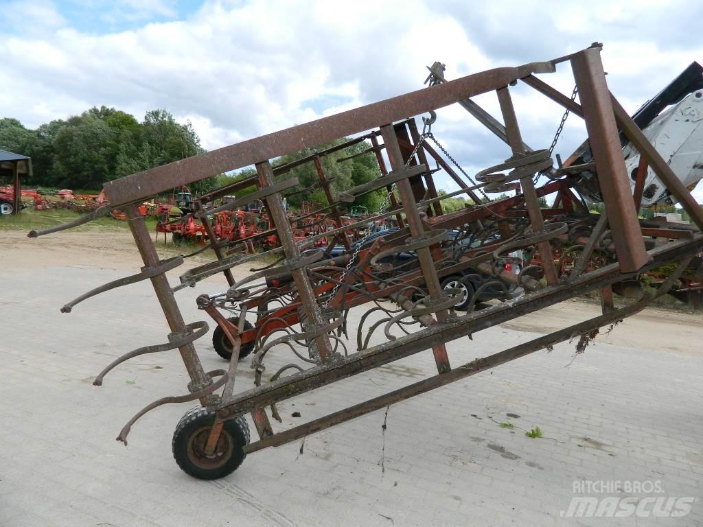 Lilla Harrie 480 Grubber