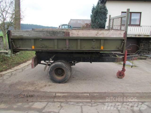 Mercedes-Benz Kipper Kippanhänger