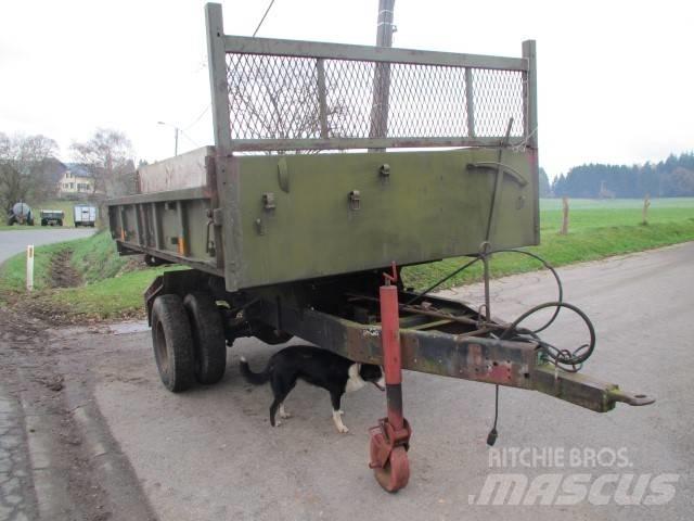 Mercedes-Benz Kipper Kippanhänger