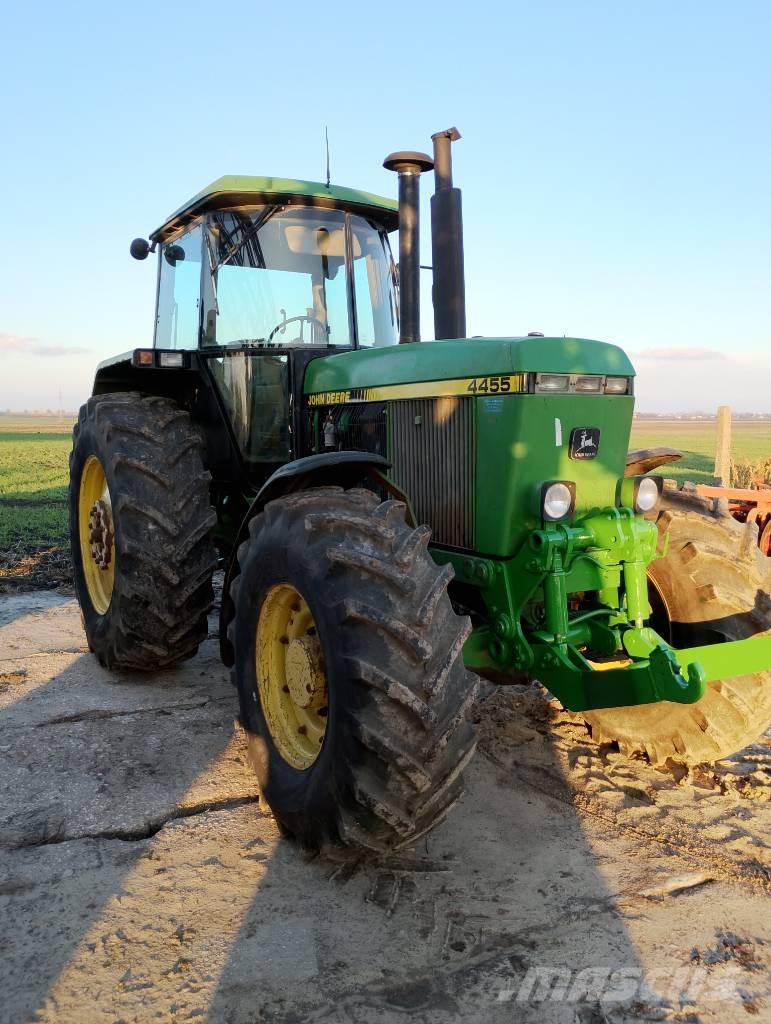 John Deere 4455 Traktoren