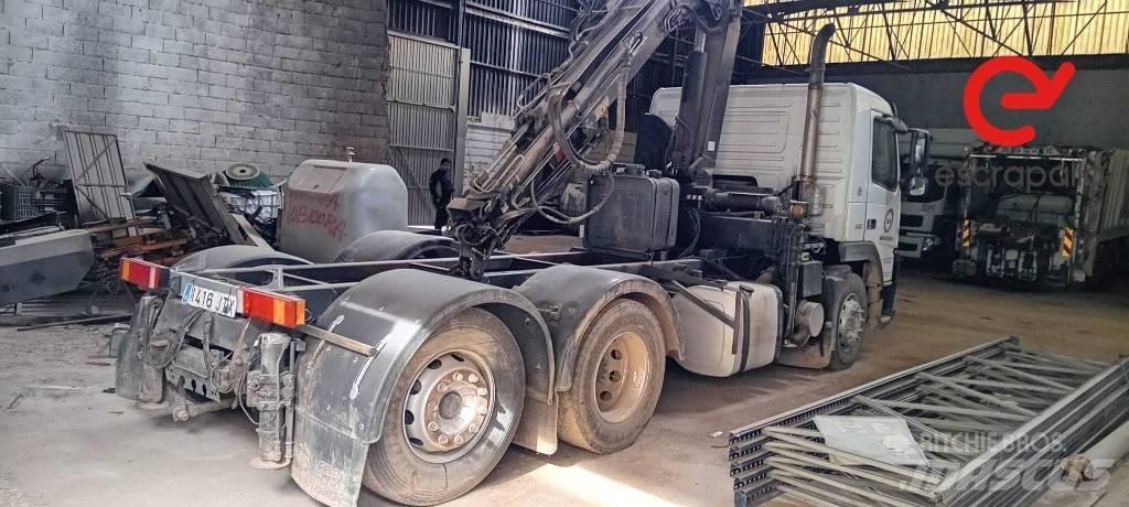 Volvo FM 9 260 Kofferaufbau