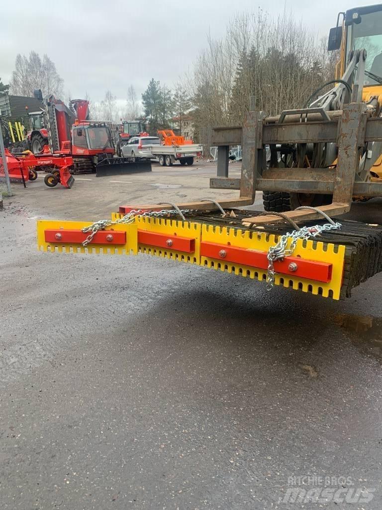  BERGMA VÄGSLADD Planiergeräte