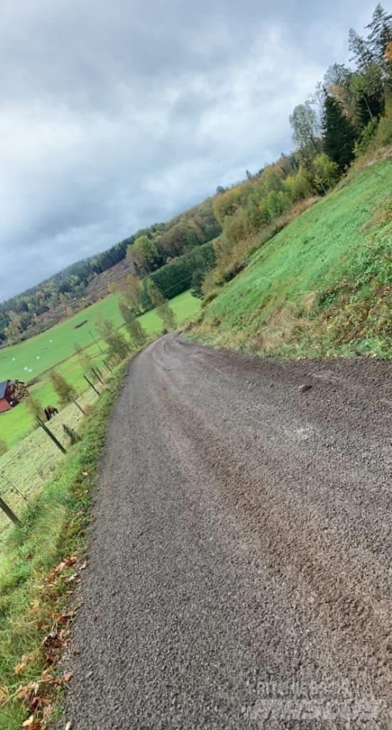  BERGMA VÄGSLADD Planiergeräte