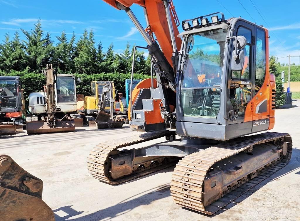 Doosan DX 140 LCR-5 Raupenbagger