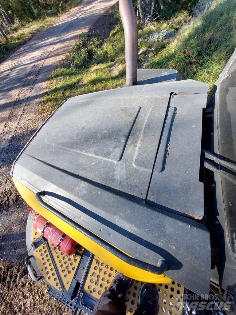 Ponsse ERGO 8W Harvester