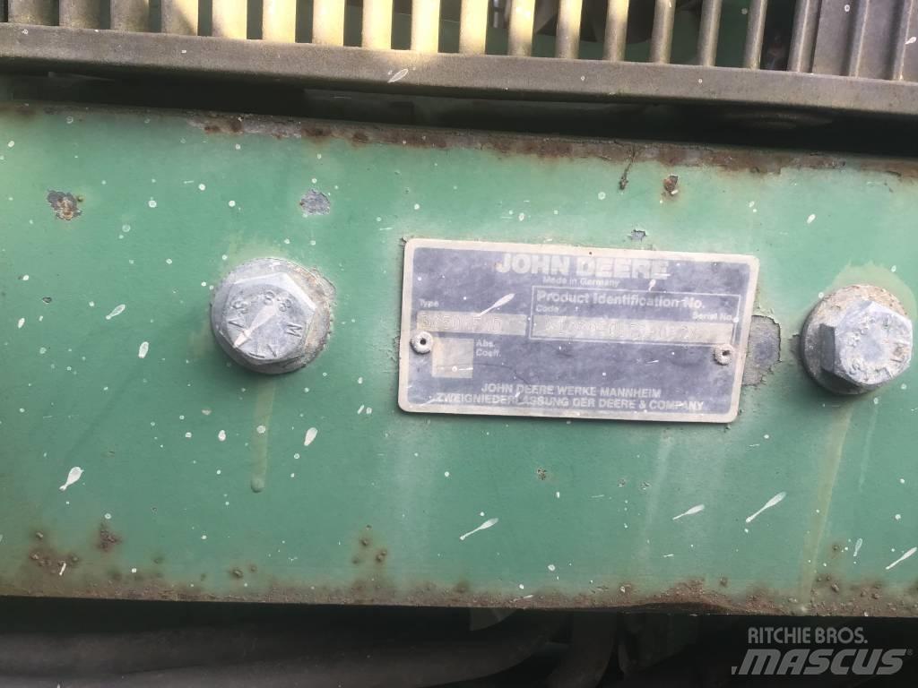 John Deere 3050 4WD Traktoren