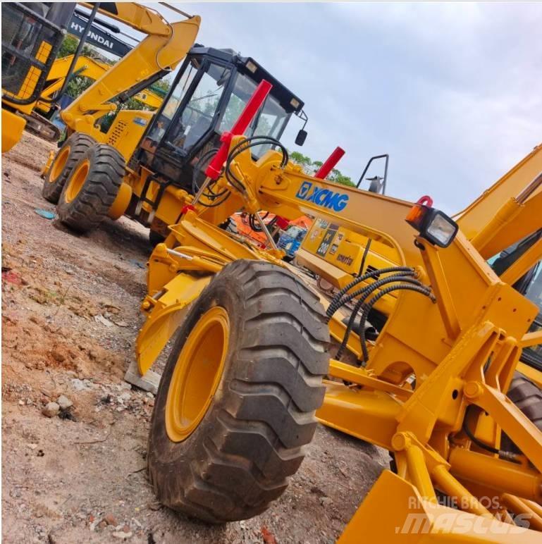 XCMG GR 215 Grader