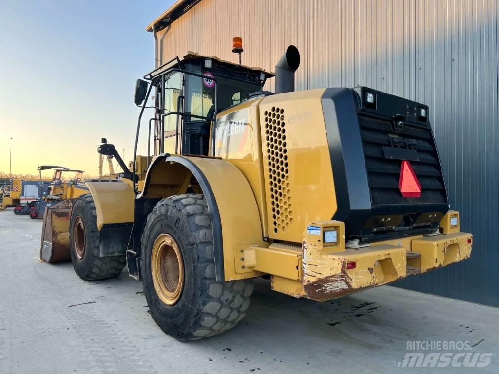 CAT 966M Radlader