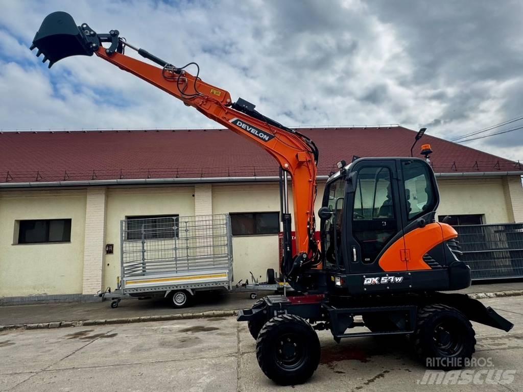 Develon DX 57 W-7 Mobilbagger