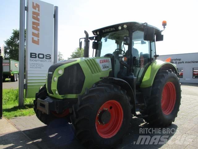 CLAAS Arion 520 Traktoren
