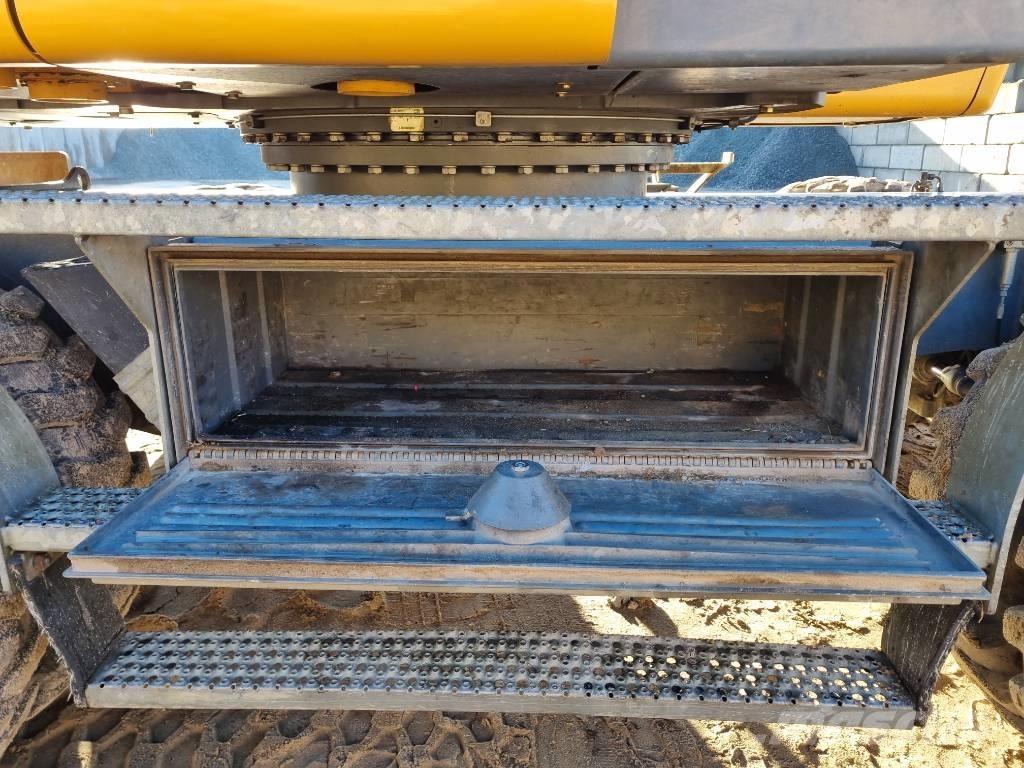 Liebherr A 918 Mobilbagger