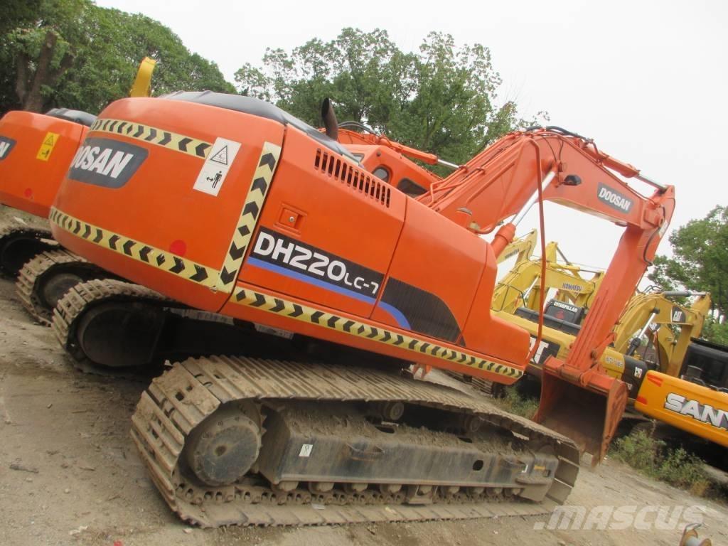 Doosan DH 220 LC Raupenbagger