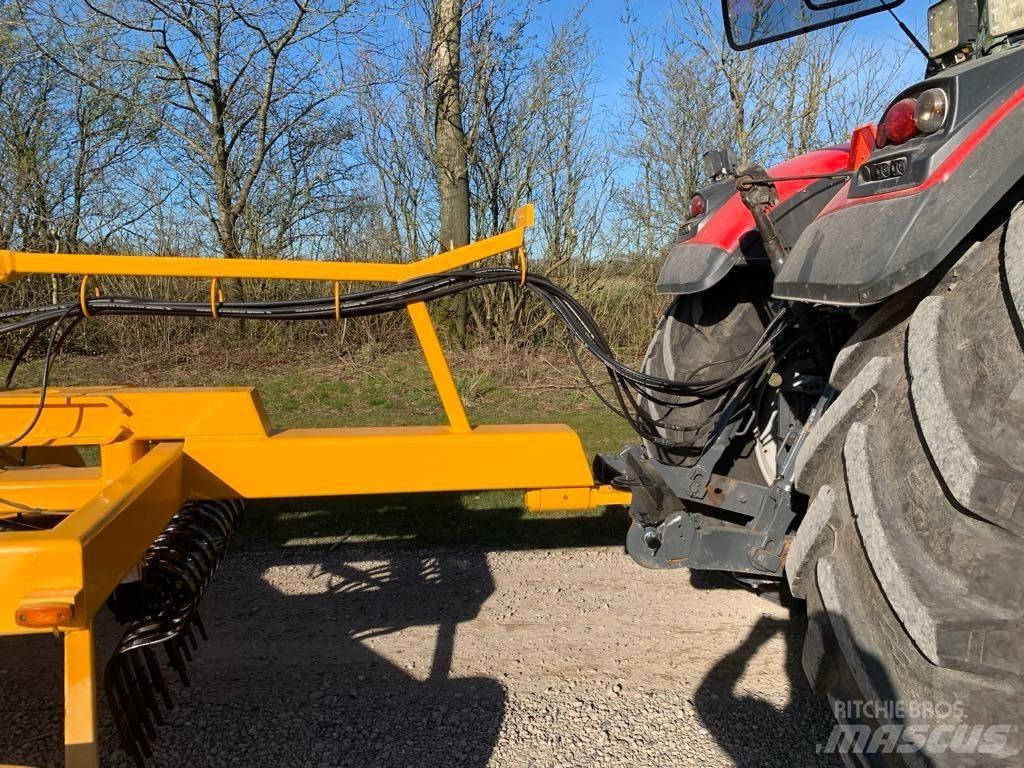 GST 3000 Vejhøvl Grader