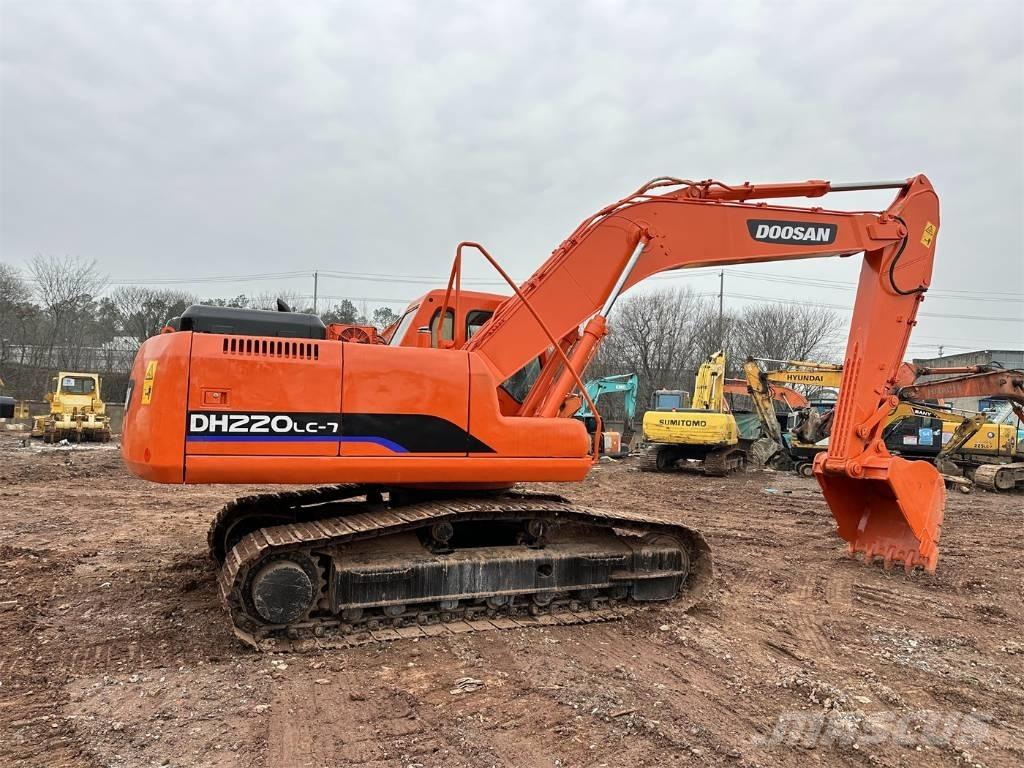 Doosan DH220-7 Raupenbagger