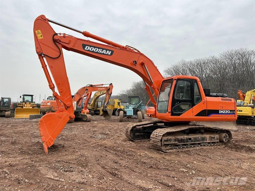 Doosan DH220-7 Raupenbagger