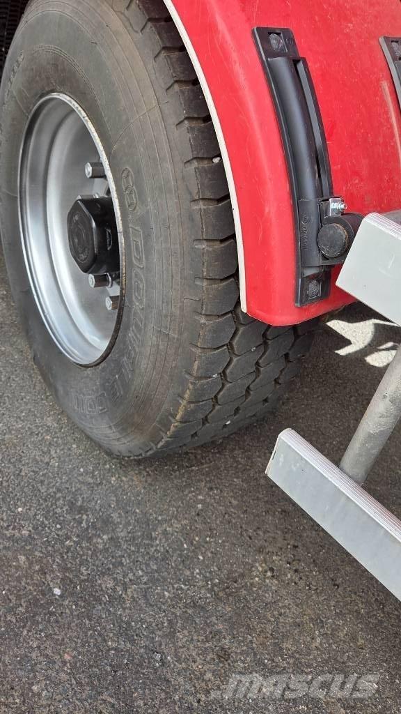  LAURINAHO SIIRTOTELI Kippladerauflieger