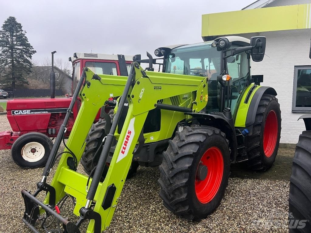 CLAAS Arion 440 CIS Traktoren