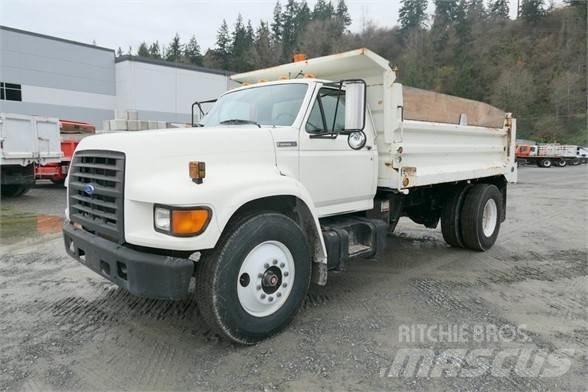 Ford F800 Kipper