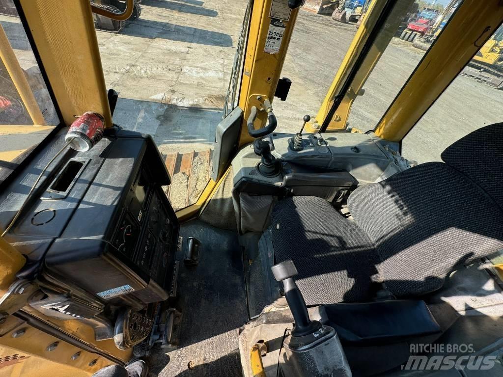 CAT D 6 N LGP Bulldozer