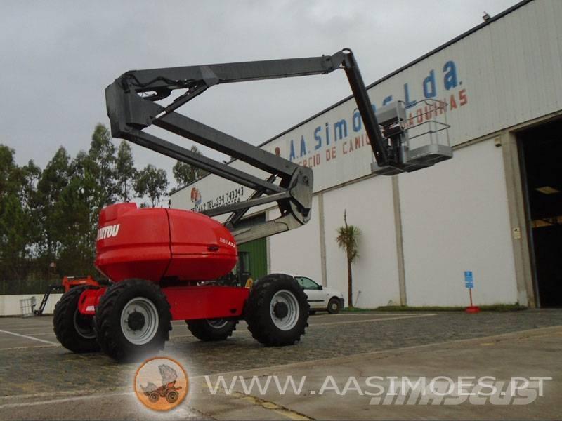 Manitou 200 ATJ Gelenkteleskoparbeitsbühnen