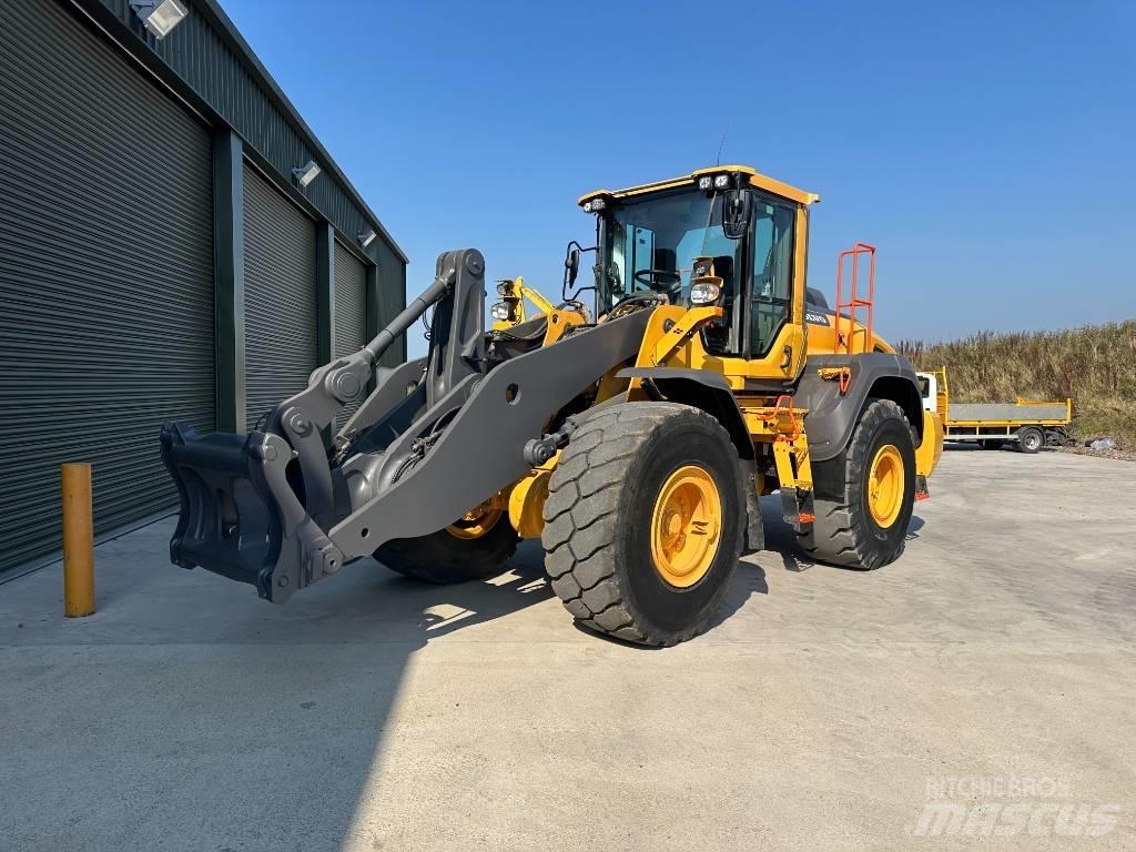 Volvo L 120 H Radlader