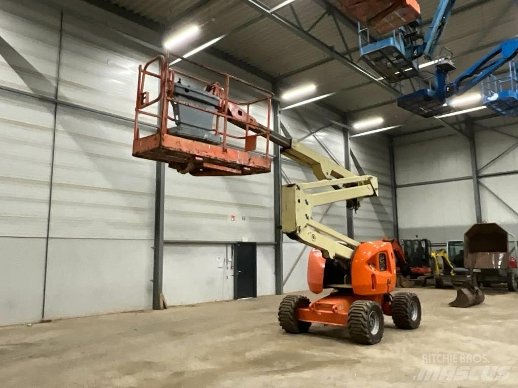JLG 450 AJ Gelenkteleskoparbeitsbühnen