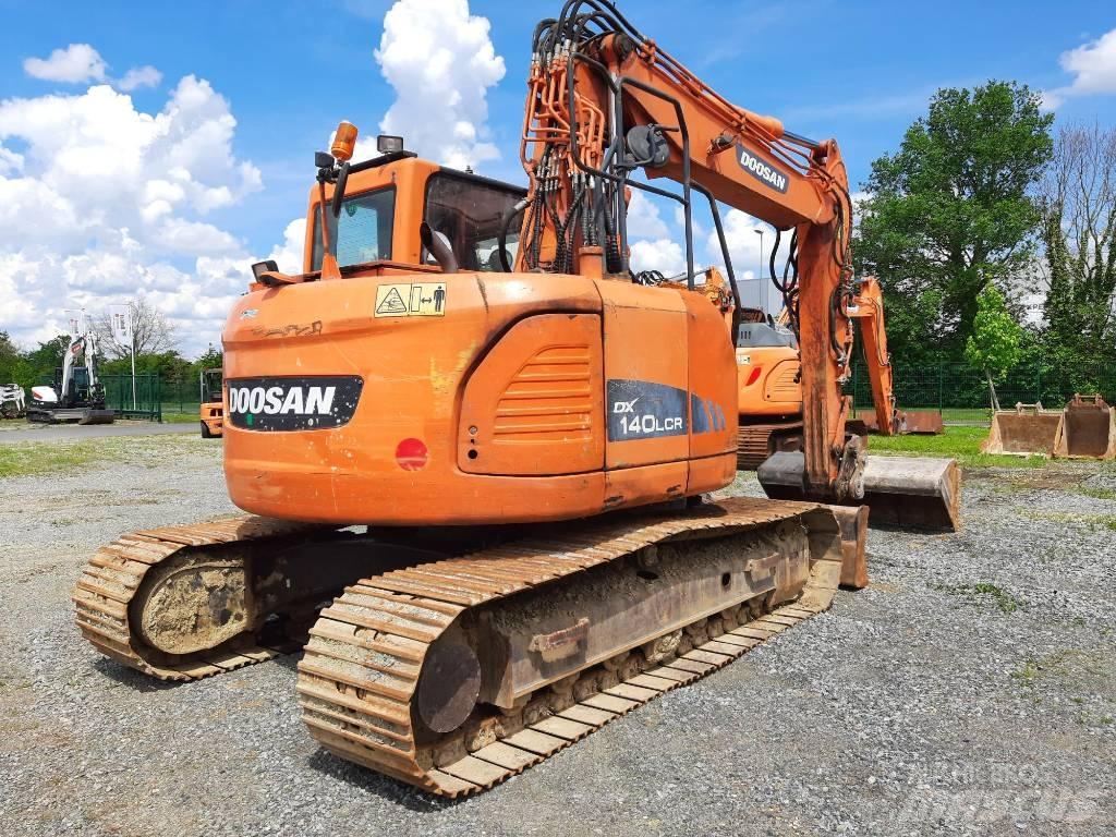 Doosan DX 140 LCR-3 Raupenbagger