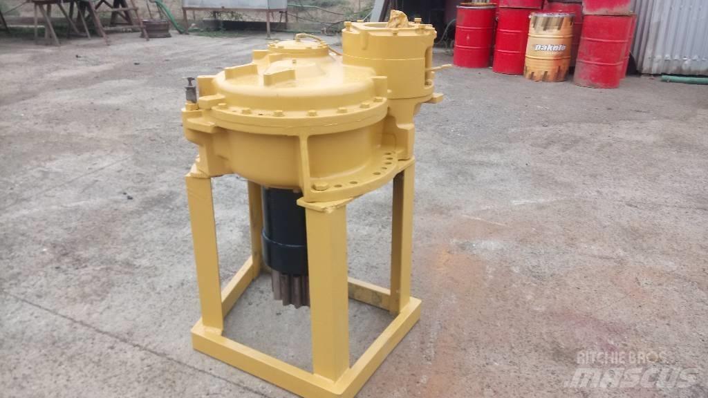 CAT 245 Getriebe