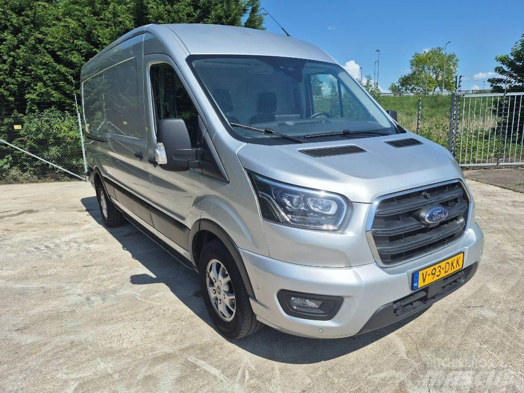 Ford Transit Lieferwagen
