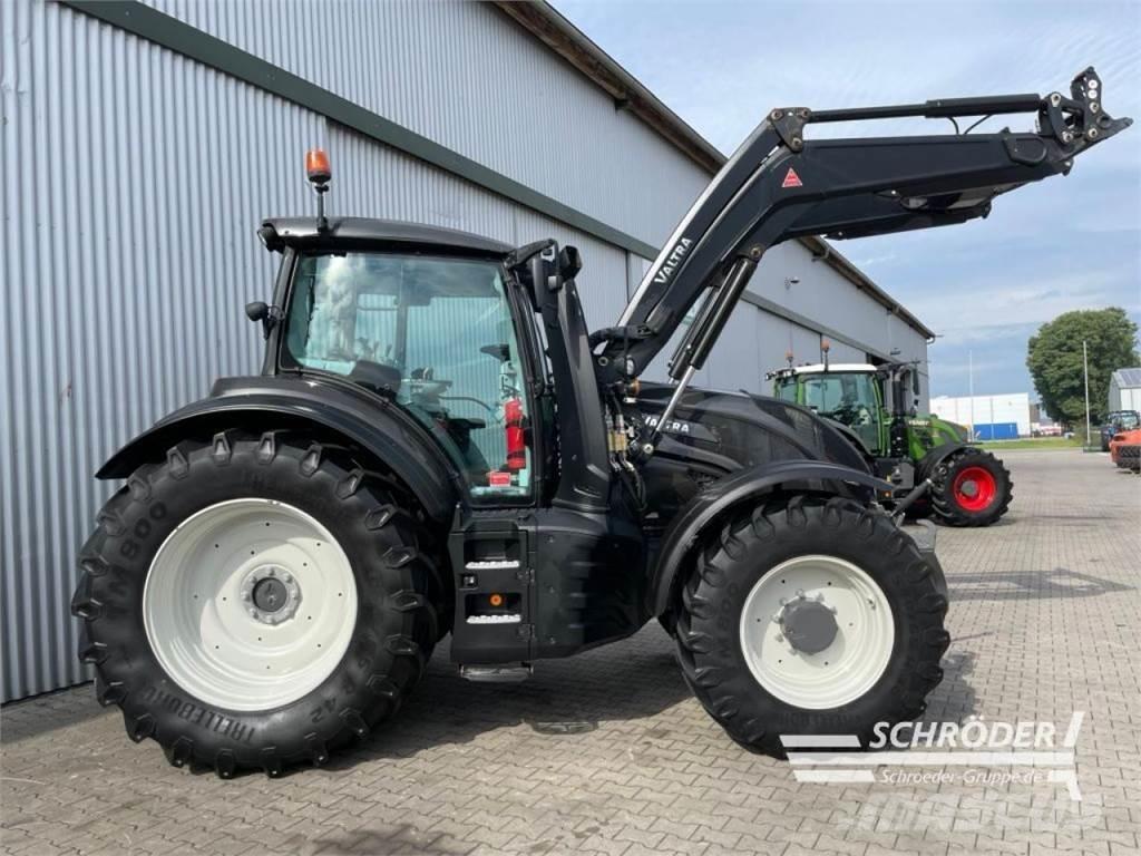 Valtra T 174 EA Traktoren