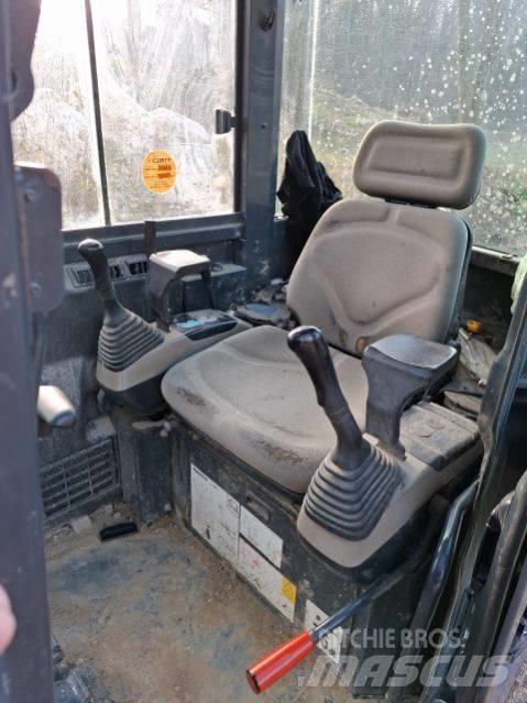Komatsu PC27MR Minibagger < 7t