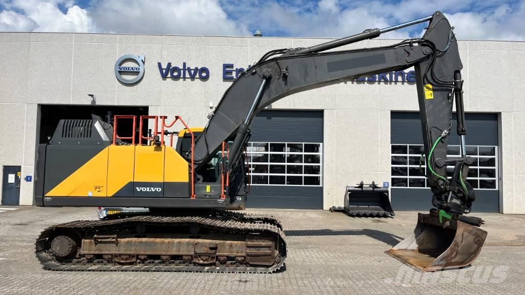 Volvo EC300EL Raupenbagger
